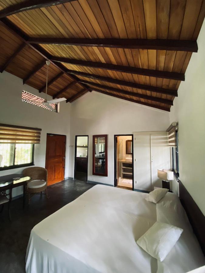 Cottage Garden Bungalows Moratuwa Exterior photo