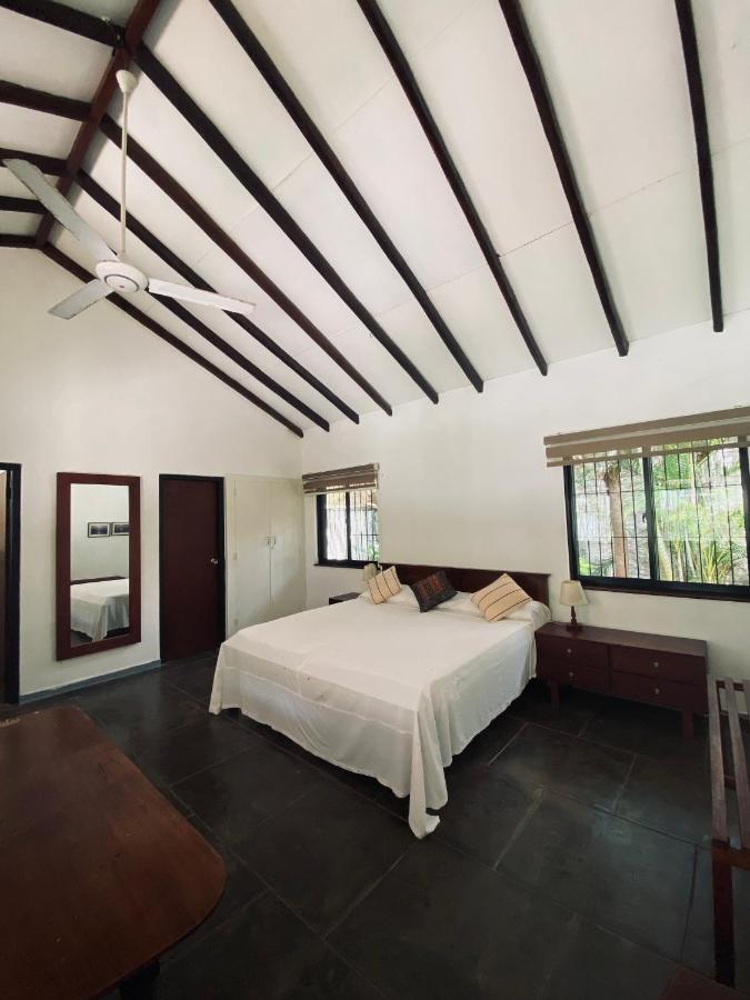 Cottage Garden Bungalows Moratuwa Exterior photo